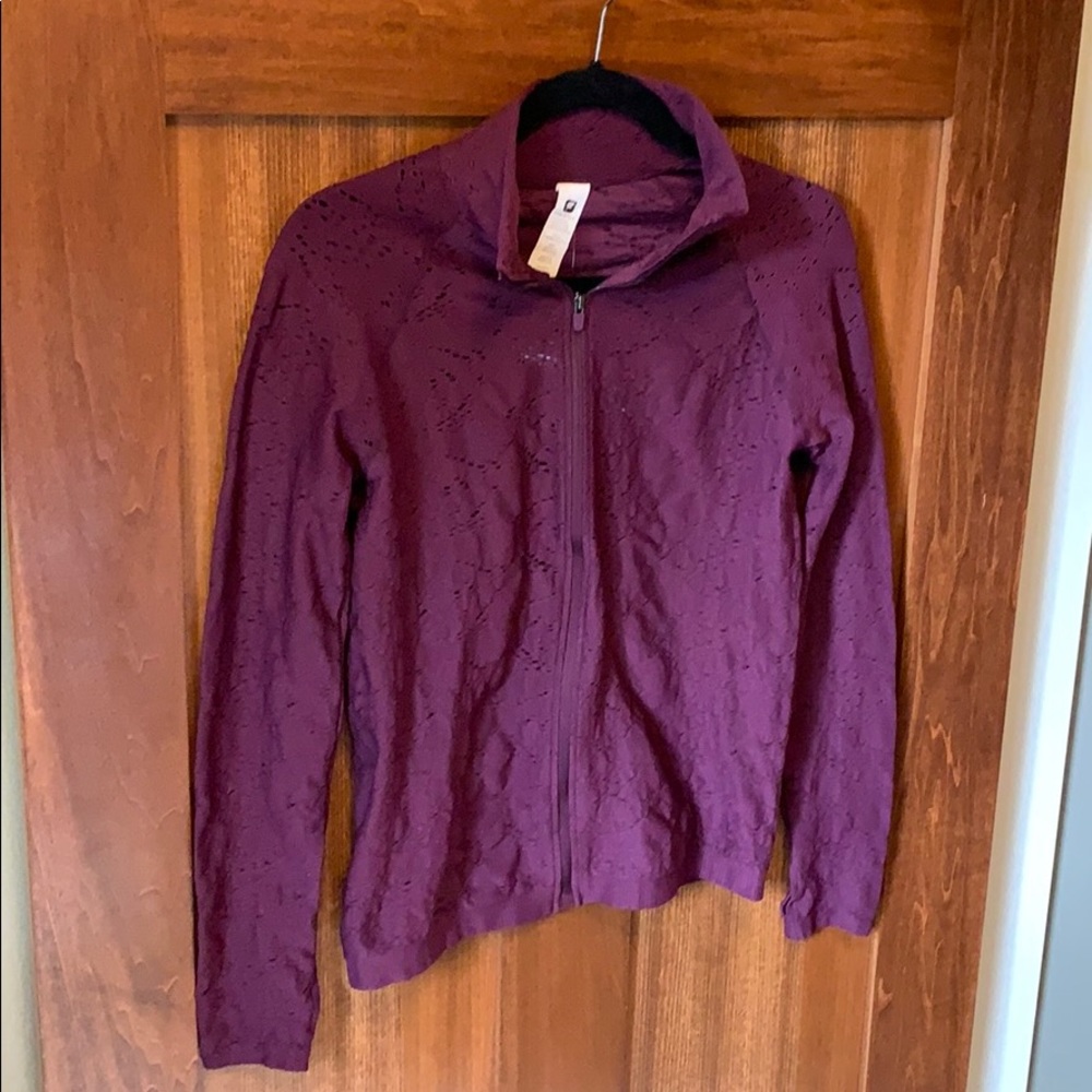 NWT Fabletics Luciana Long Sleeve ZIP Up